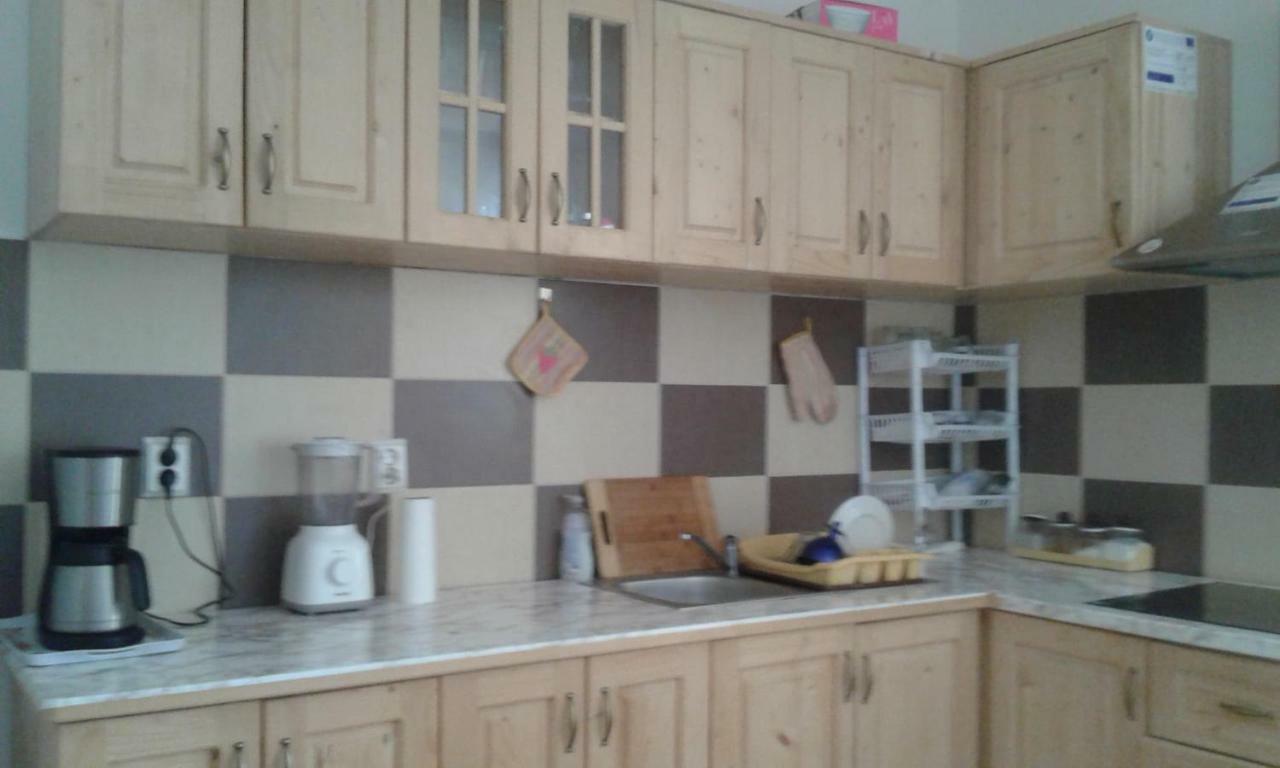 Pensiunea Casa Vanatorului Hotel Oteleni Екстериор снимка