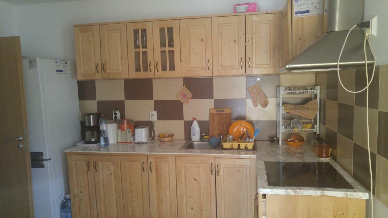 Pensiunea Casa Vanatorului Hotel Oteleni Екстериор снимка